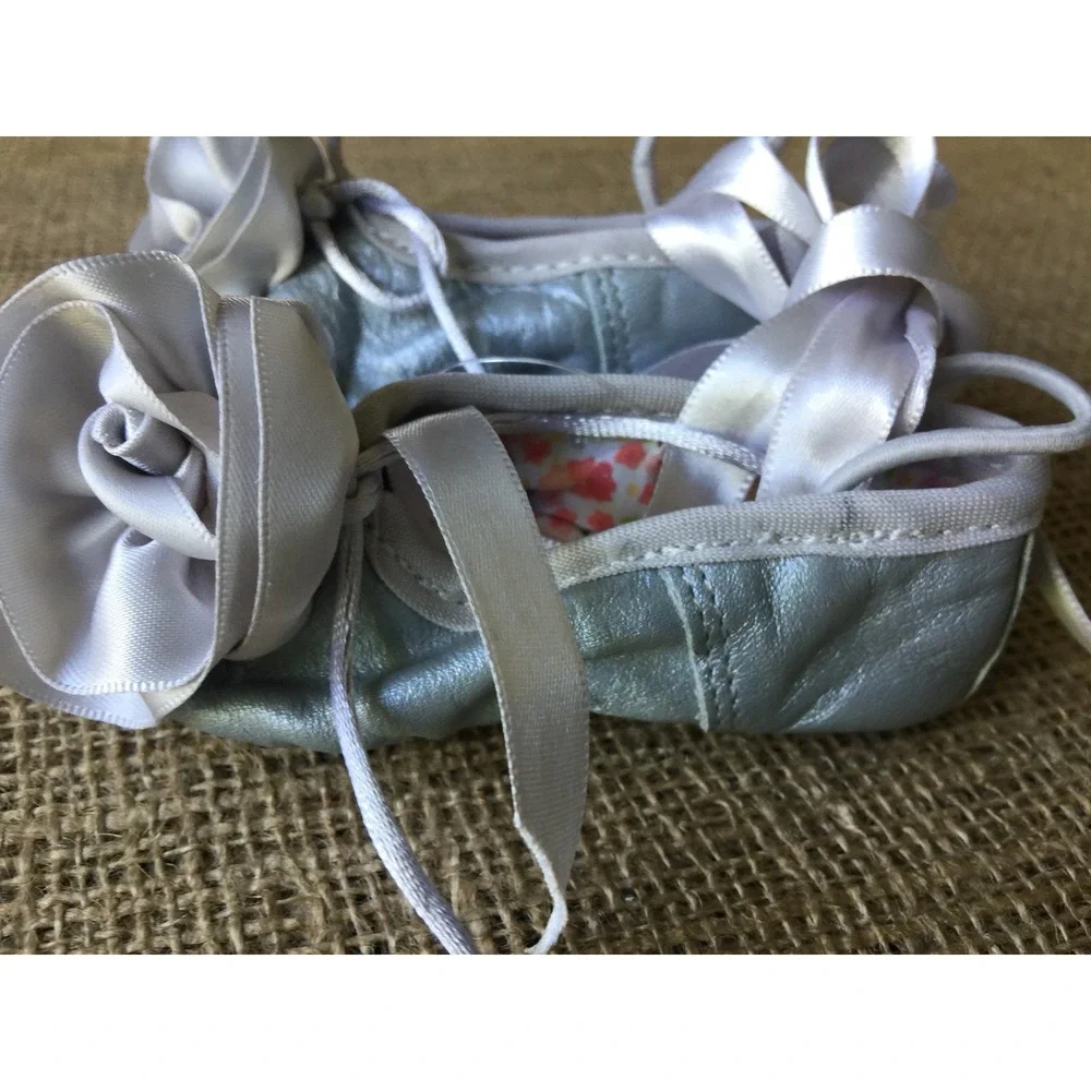 Kamara Toddler Girls Size 10 Gray Silver Leather Ballet Slippers Satin Ribbon